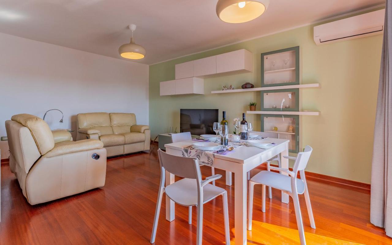 Apartment Green Pula, Family Friendly, Comfortable, Free Parking And Wifi Екстер'єр фото