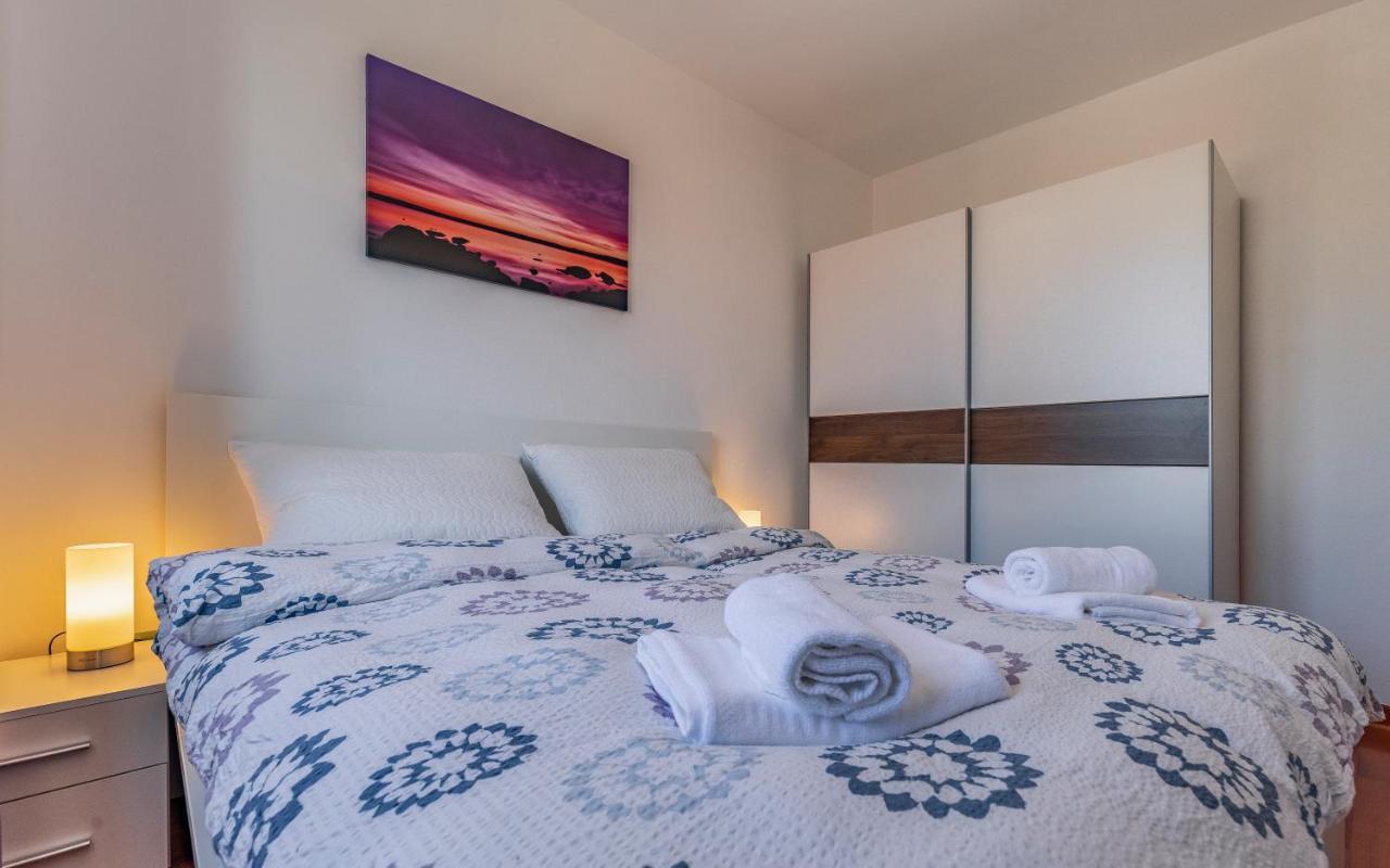 Apartment Green Pula, Family Friendly, Comfortable, Free Parking And Wifi Екстер'єр фото